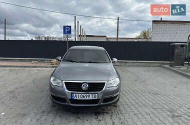 Седан Volkswagen Passat 2005 в 