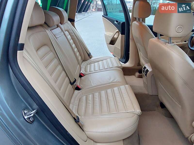Універсал Volkswagen Passat 2006 в Одесі