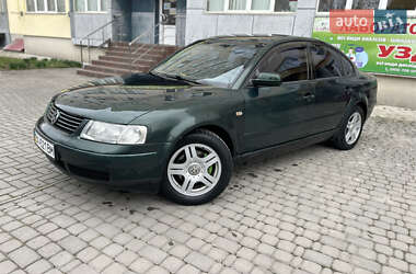 Седан Volkswagen Passat 1998 в 
