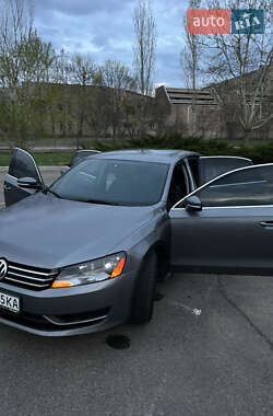 Седан Volkswagen Passat 2012 в 