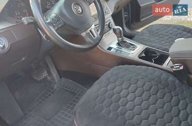 Универсал Volkswagen Passat 2011 в Самборе