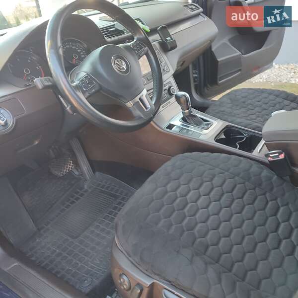 Универсал Volkswagen Passat 2011 в Самборе