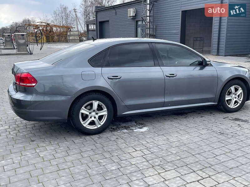 Седан Volkswagen Passat 2013 в Богородчанах