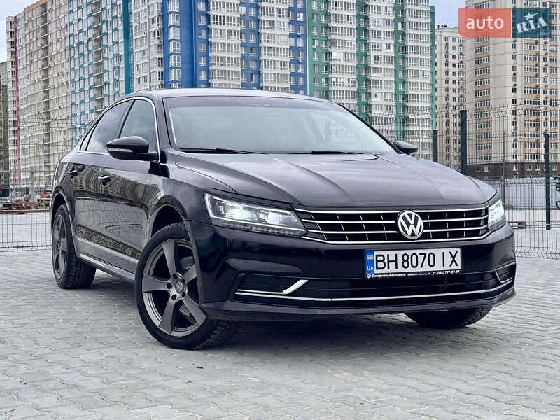 Седан Volkswagen Passat 2016 в 