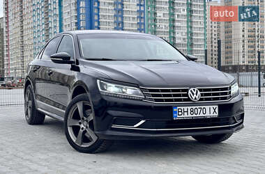 Седан Volkswagen Passat 2016 в 