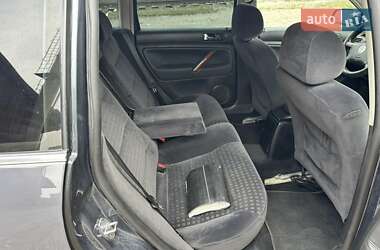 Седан Volkswagen Passat 2002 в 