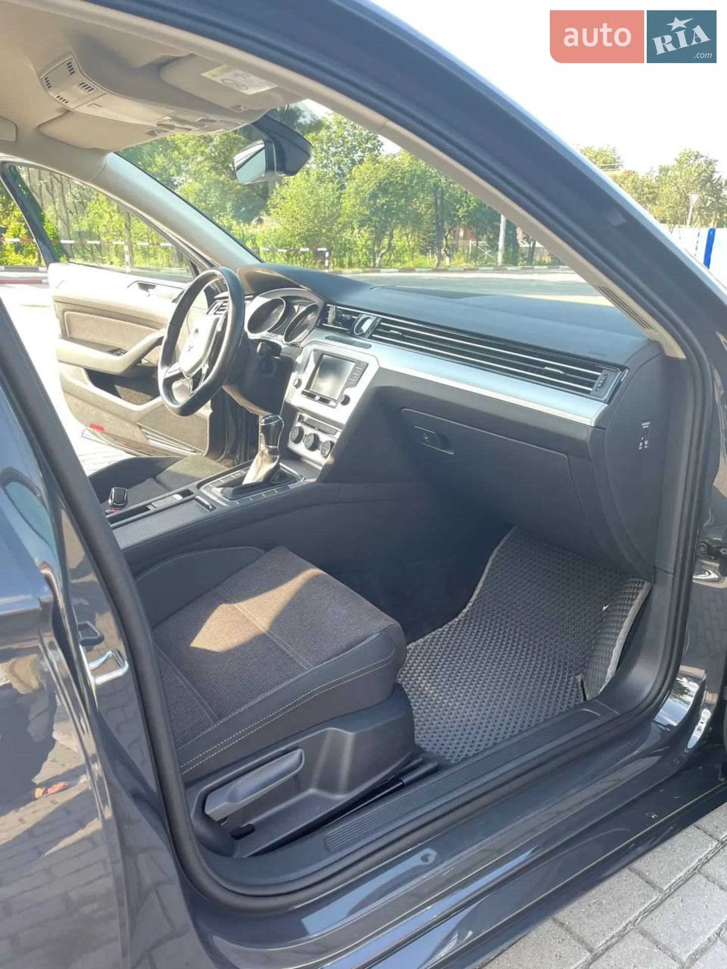 2016 Volkswagen Passat - мініатюра 15