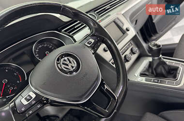 Универсал Volkswagen Passat 2015 в 