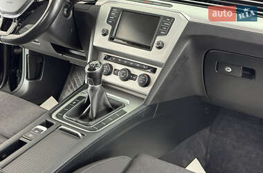 Универсал Volkswagen Passat 2015 в 