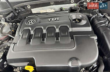 Универсал Volkswagen Passat 2015 в 