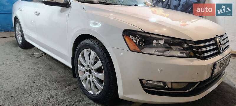 Volkswagen Passat 2011