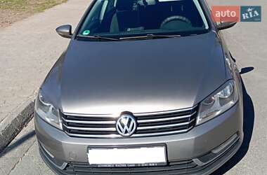 Универсал Volkswagen Passat 2014 в 