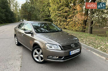 Седан Volkswagen Passat 2011 в 