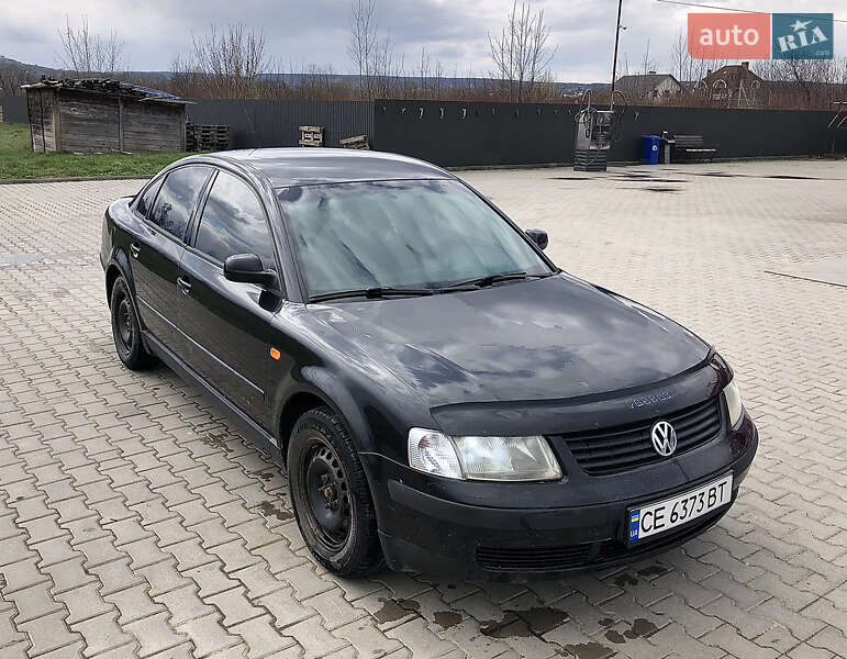 Седан Volkswagen Passat 1997 в 