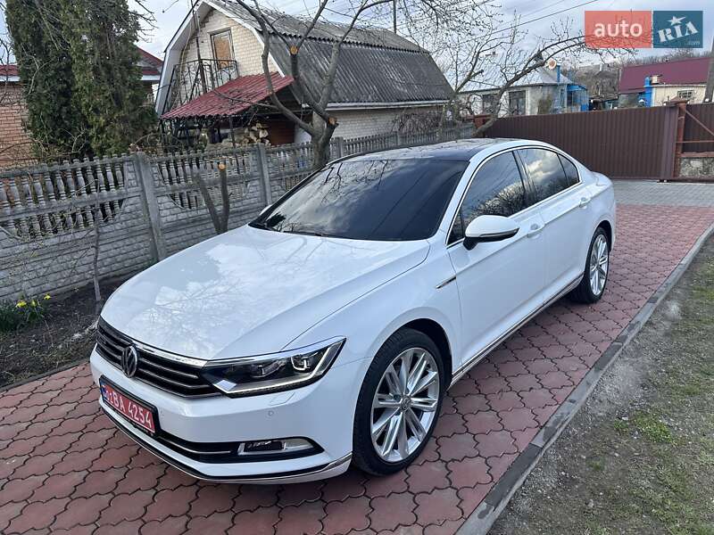 Седан Volkswagen Passat 2018 в Виннице