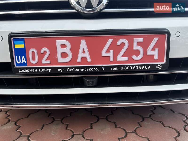 Седан Volkswagen Passat 2018 в Виннице
