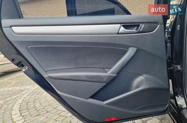 Седан Volkswagen Passat 2015 в 
