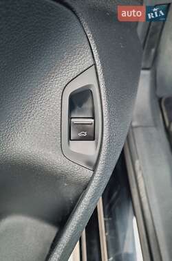 Седан Volkswagen Passat 2015 в 