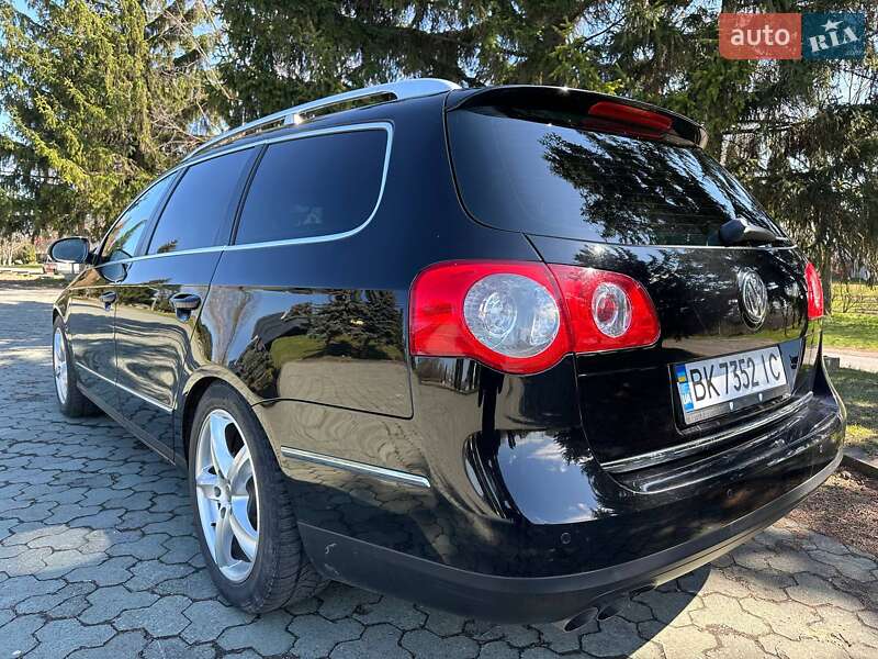 Универсал Volkswagen Passat 2010 в Дубно
