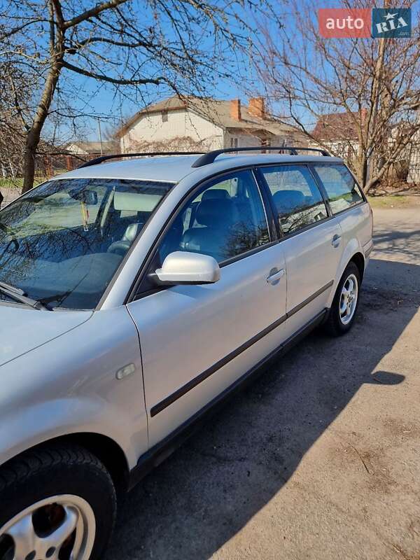 Універсал Volkswagen Passat 1999 в Переяславі