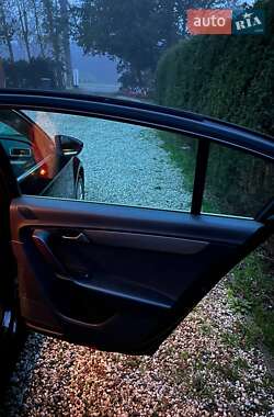 Седан Volkswagen Passat 2012 в 