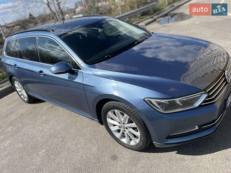 Универсал Volkswagen Passat 2014 в Киеве