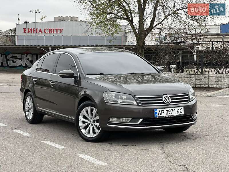 Volkswagen Passat 2012