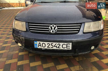 Седан Volkswagen Passat 1998 в 