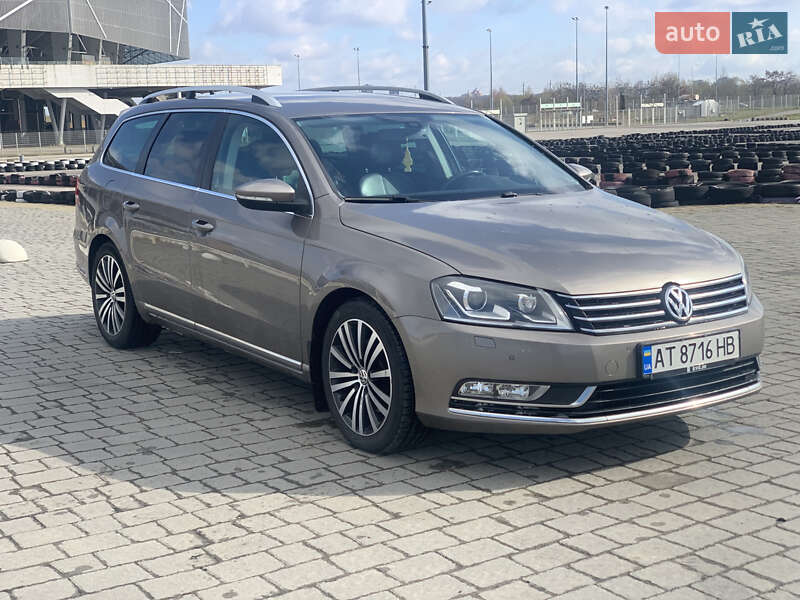 Универсал Volkswagen Passat 2011 в Львове