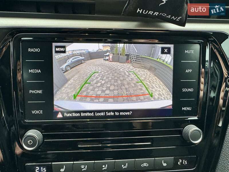 Седан Volkswagen Passat 2020 в Киеве