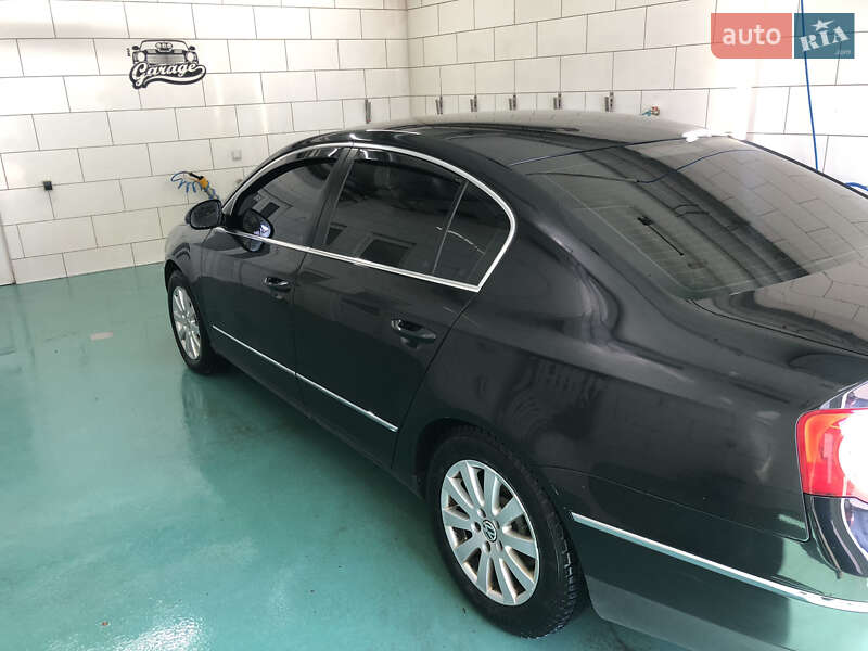Седан Volkswagen Passat 2010 в Шептицькому