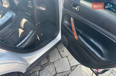 Седан Volkswagen Passat 2000 в 