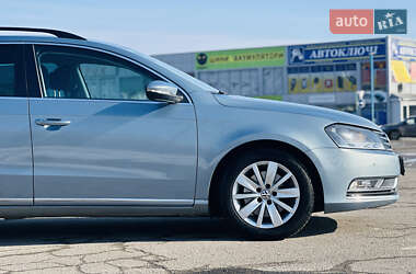 Универсал Volkswagen Passat 2012 в 