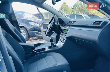 Универсал Volkswagen Passat 2012 в 