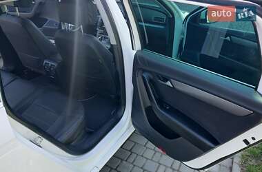 Універсал Volkswagen Passat 2013 в 