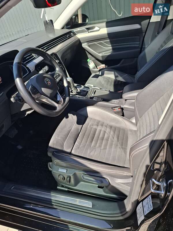 Универсал Volkswagen Passat 2020 в Львове