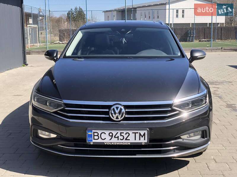 Универсал Volkswagen Passat 2020 в Львове