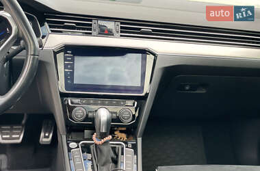 Універсал Volkswagen Passat 2020 в 