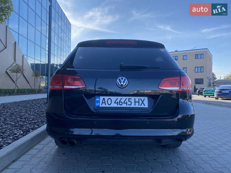 Універсал Volkswagen Passat 2013 в Мукачевому