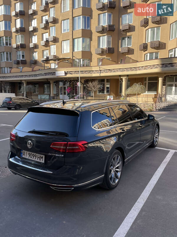 Универсал Volkswagen Passat 2017 в Киеве