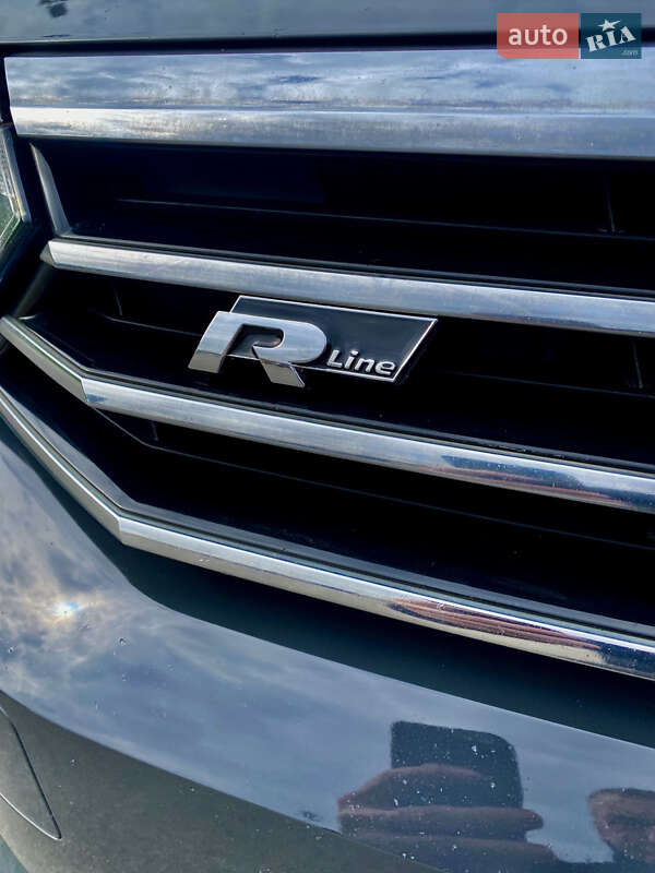 Универсал Volkswagen Passat 2015 в Киеве