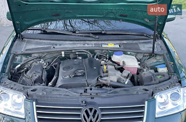 Универсал Volkswagen Passat 2002 в 