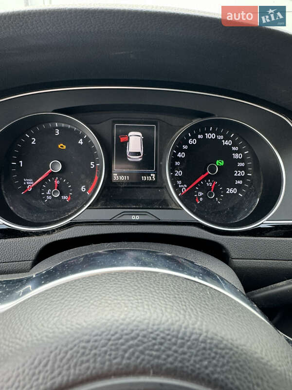 Універсал Volkswagen Passat 2019 в Києві
