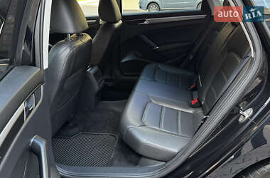 Седан Volkswagen Passat 2017 в 