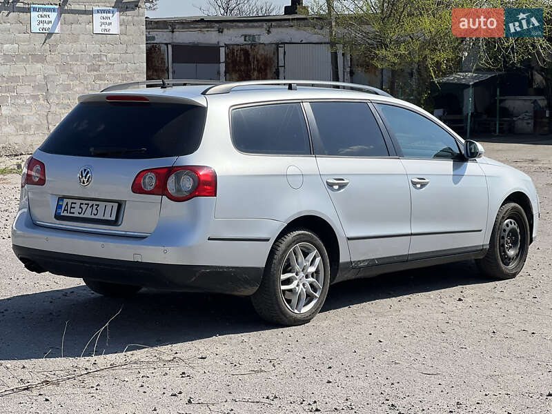 Універсал Volkswagen Passat 2007 в Дніпрі