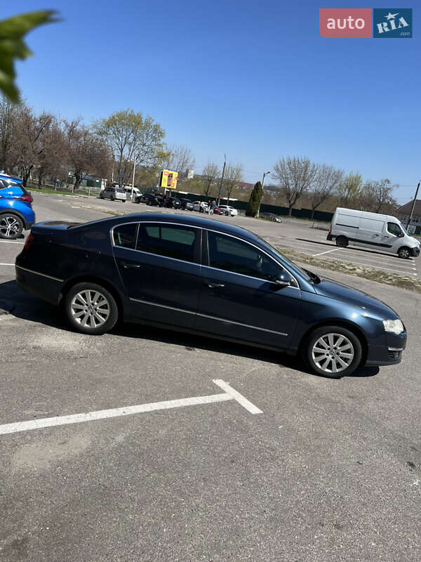 Volkswagen Passat 2008