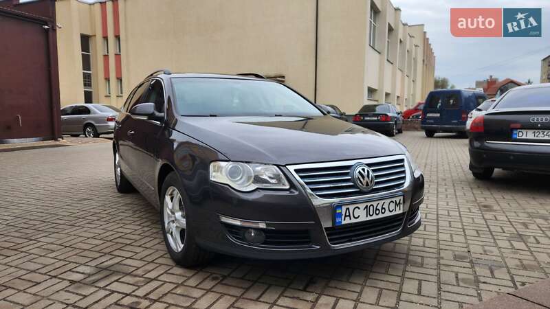 Універсал Volkswagen Passat 2010 в Ковелі