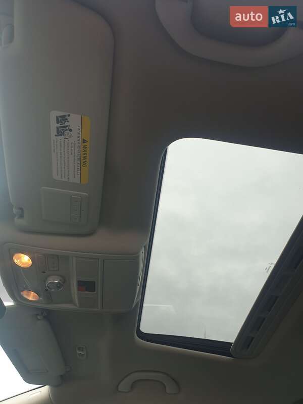 Седан Volkswagen Passat 2016 в Львове