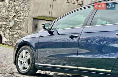 Универсал Volkswagen Passat 2013 в 