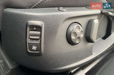 Универсал Volkswagen Passat 2012 в 